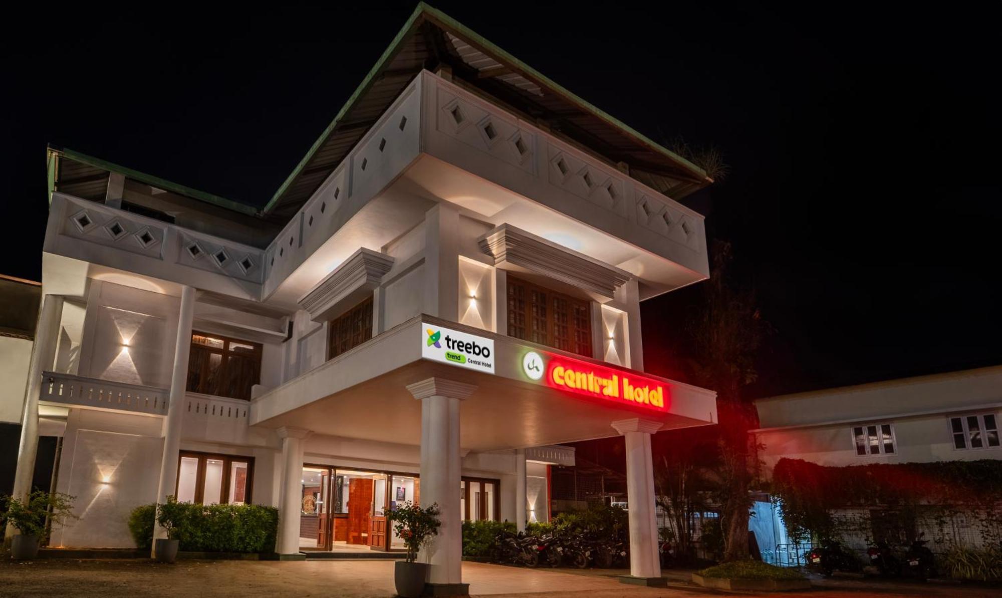 Treebo Central Thrissur ภายนอก รูปภาพ